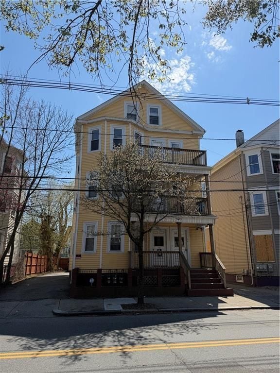 Building Photo - 368 Orms St