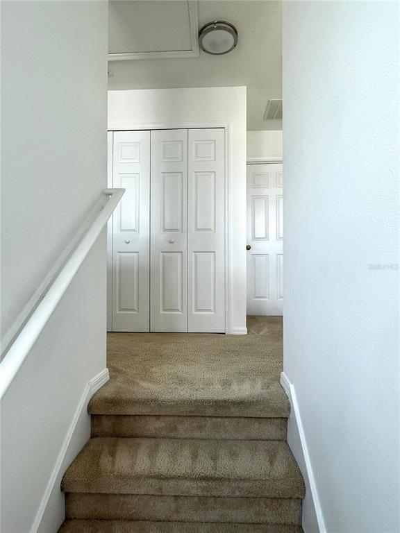 Building Photo - 1156 S Beach Cir