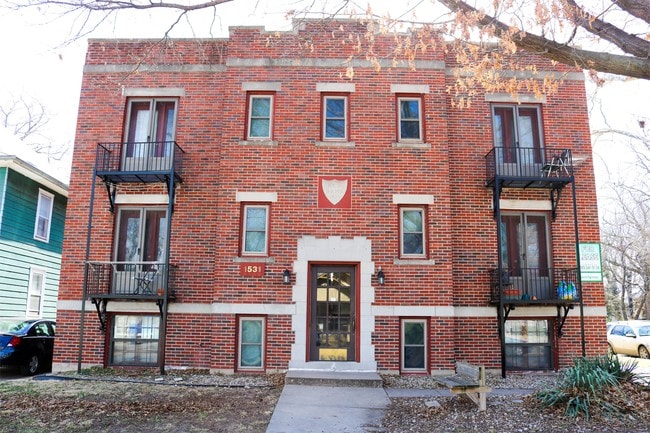 Building Photo - 1531 Leavenworth St