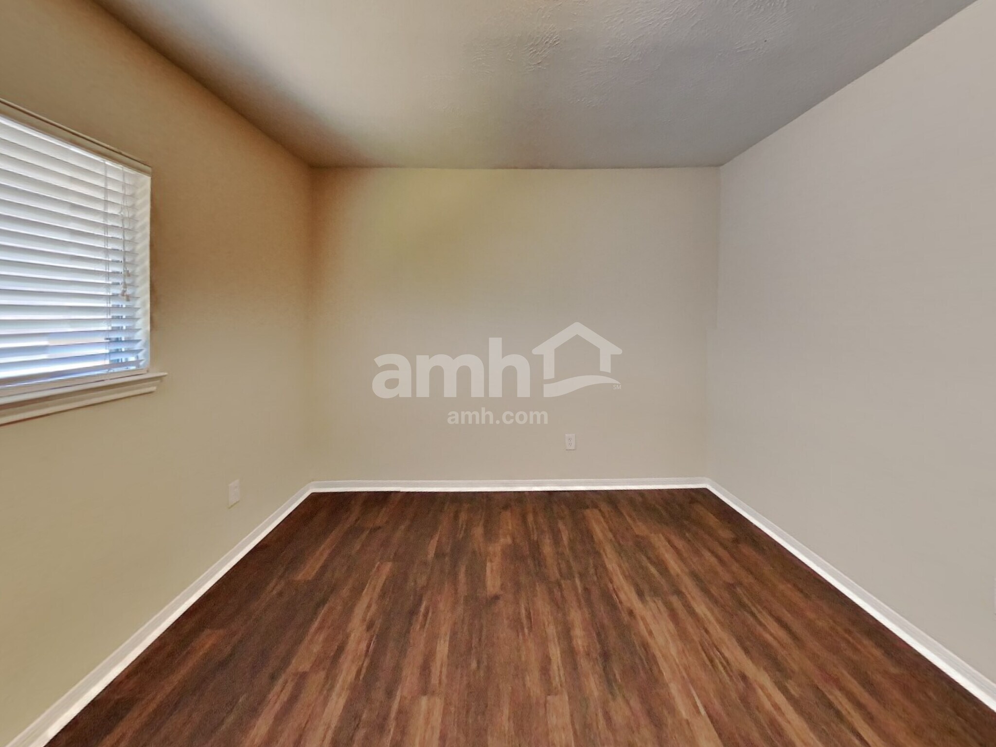 Building Photo - 2414 Teal Run Place Dr