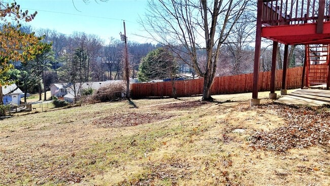 Building Photo - 1920 Americana Way