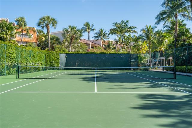 Building Photo - 6206 Paradise Point Dr