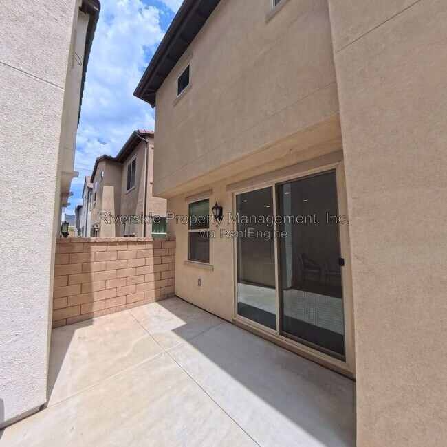 Building Photo - 16008 Jamie Ln