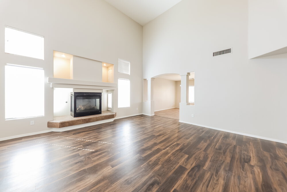 Building Photo - 13836 N 156th Ln