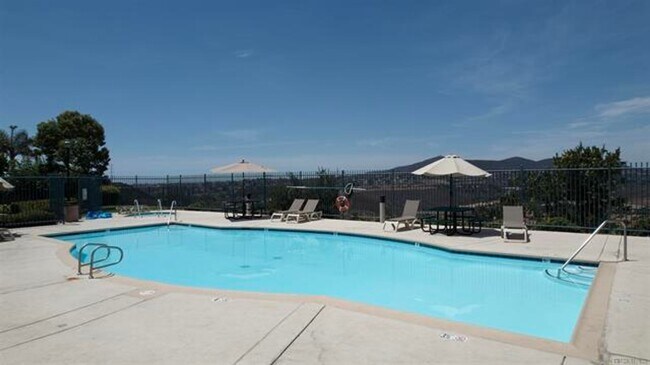 Building Photo - Recently Remodeled- 3 Bed 2.5 Bath 2 Story...