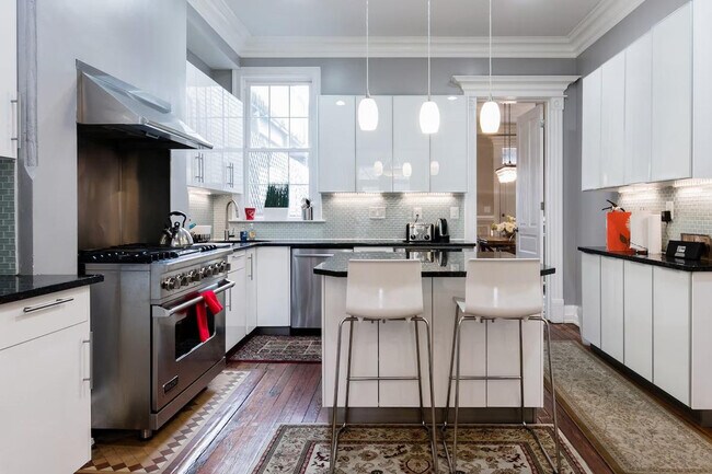 Building Photo - 436 Q St NW