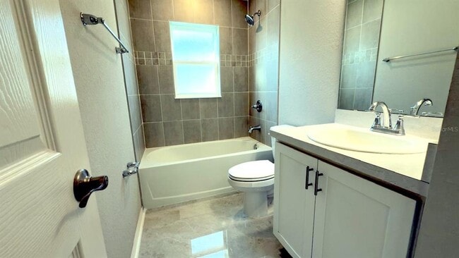 Building Photo - 1551 Eucalyptus Wy
