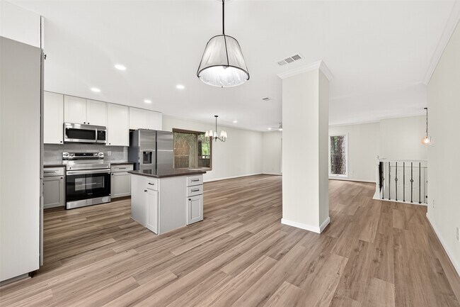 Building Photo - 2 Kittiwake Ct