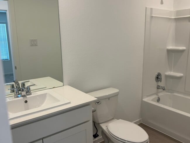 Building Photo - 31504 Casamari Dr