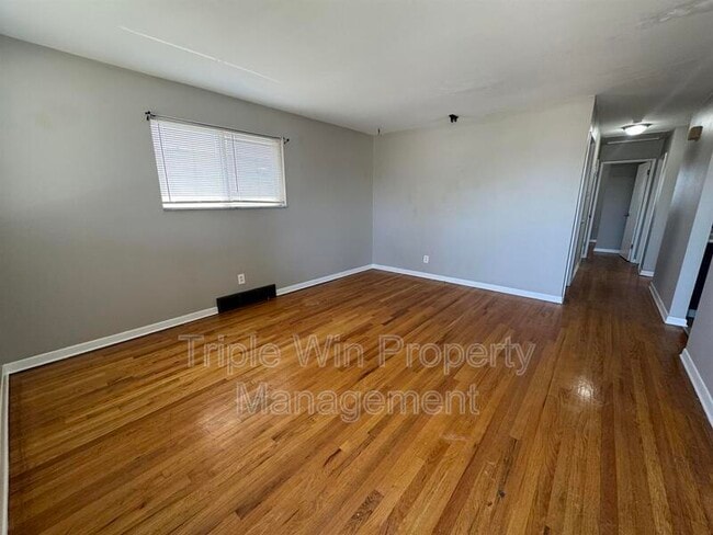 Building Photo - 3980 Neosho St