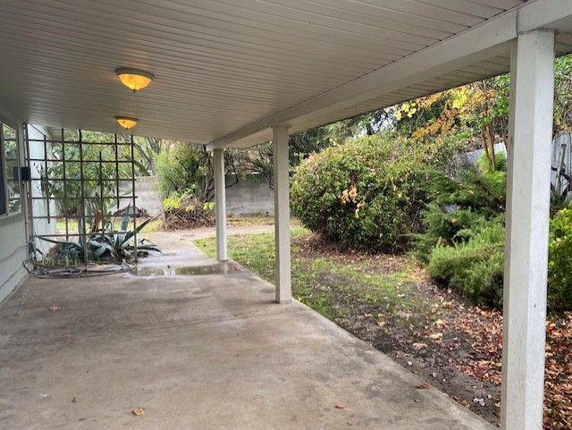 Building Photo - 6832 Trovita Way