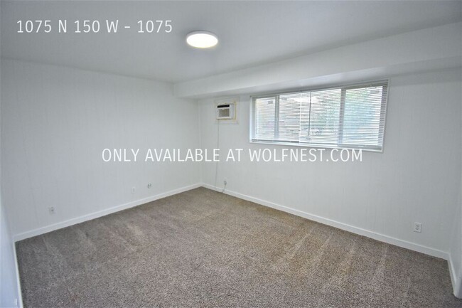 Building Photo - Beautiful 2 Bed Orem Unit! No Deposit Option!