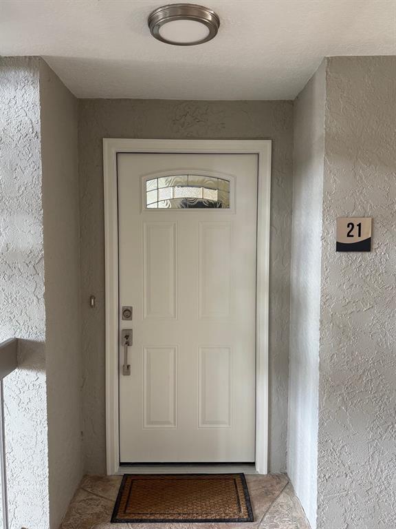 Building Photo - 1477 Park Beach Cir