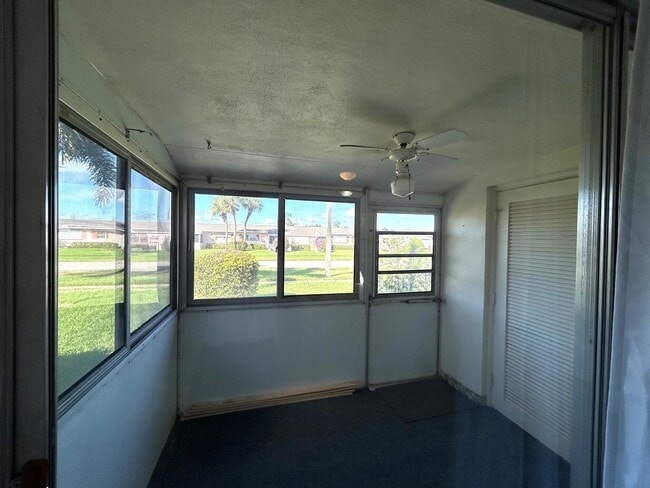 Building Photo - 2723 Dudley Dr W