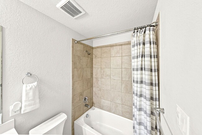 Building Photo - Room to Gather, Relax, and Enjoy Everyday Living