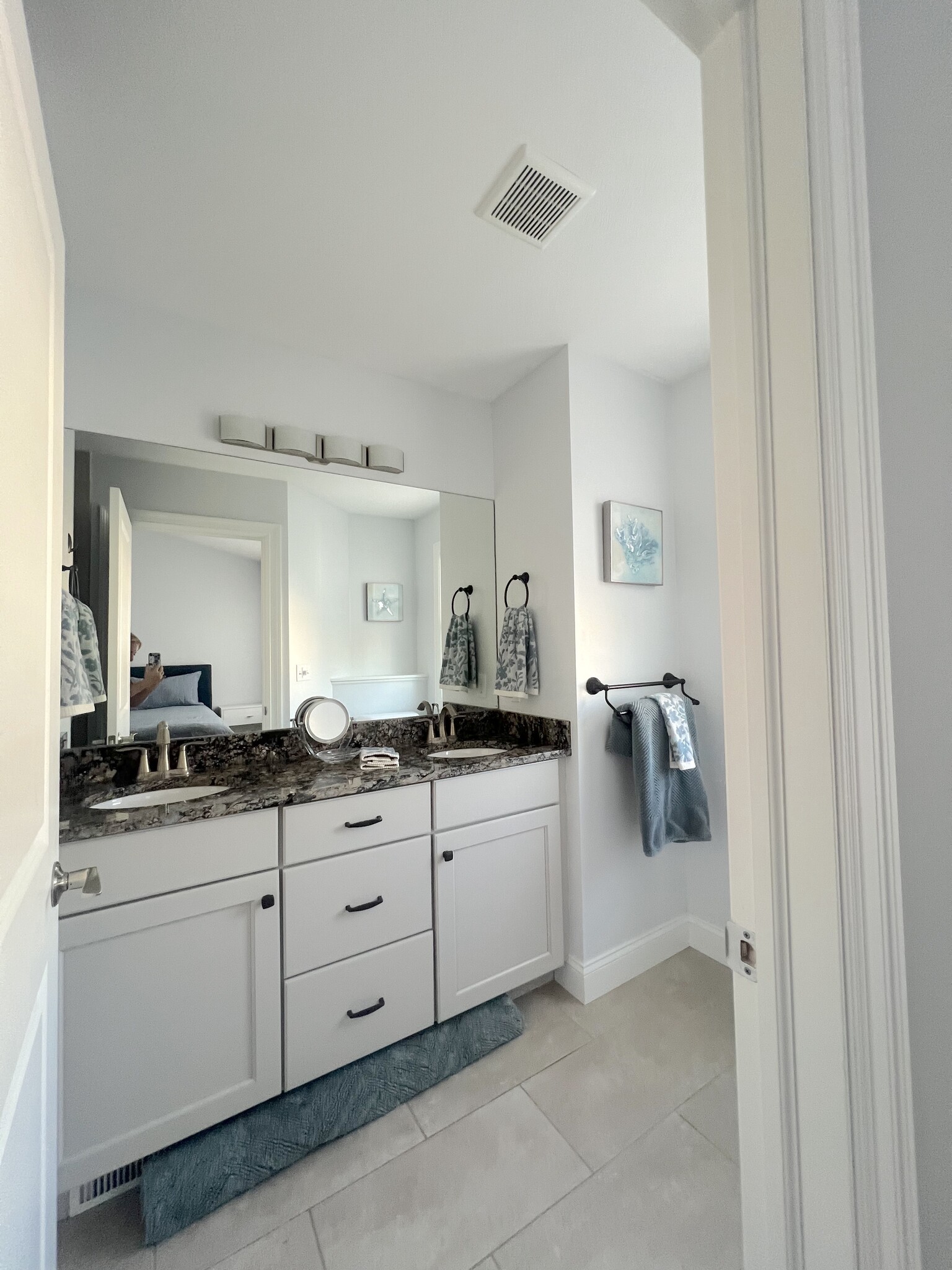 Master BA - 982 Lake Ridge Dr