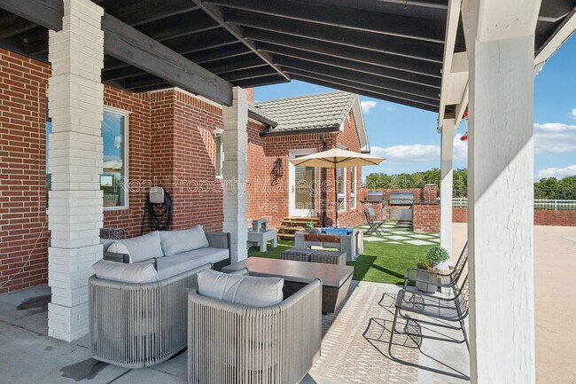 Building Photo - 6202 E 191st St S