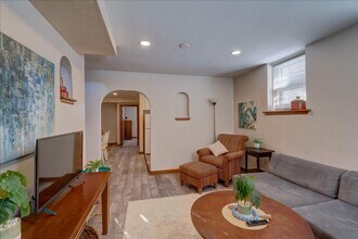 Building Photo - 2632 Stevens St