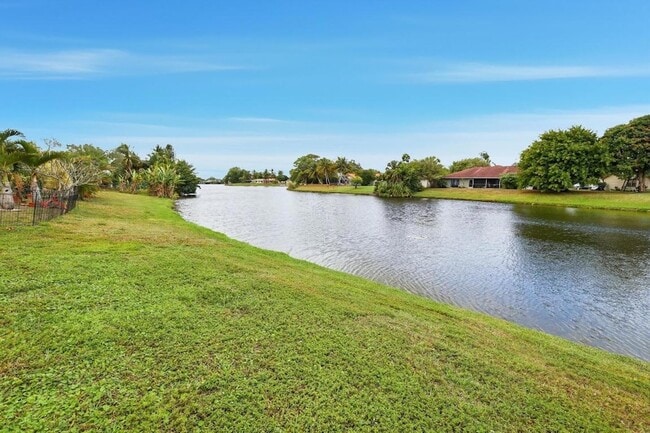 Building Photo - 12740 Westhampton Cir