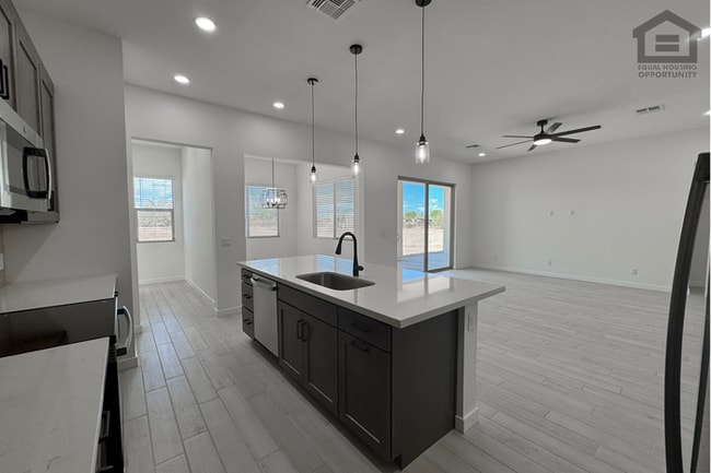 Building Photo - 3Bed/2Bath House in North Surprise! BRAND NEW! NEVER LIVED IN! 1 ACRE LOT!