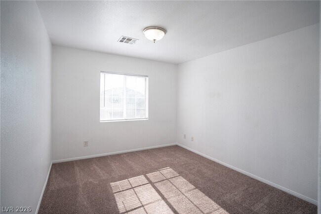 Building Photo - 9068 Bold Venture Ct