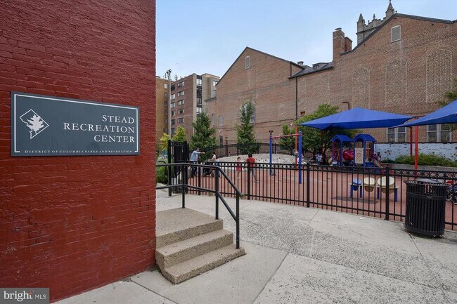 Building Photo - 1515 15th St NW