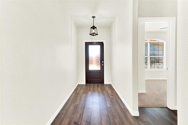 Building Photo - 3320 Brentwood Cv