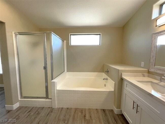 Building Photo - 8050 Villa Avada Ct