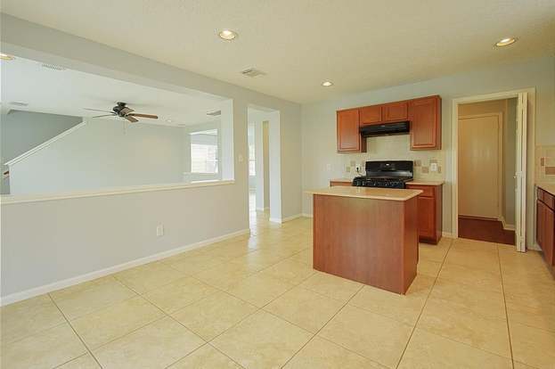 Building Photo - 3403 Legends Garden Dr