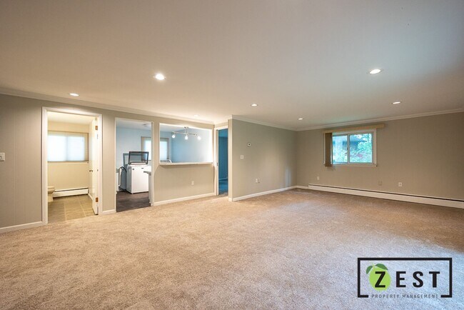 Building Photo - OPEN HOUSE Thursday August 29th 5-6pm