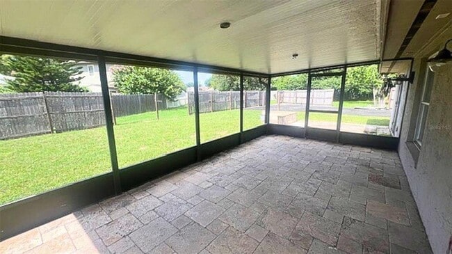 Building Photo - 1342 La Mirada Ct