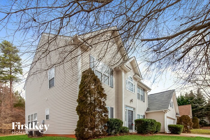 Building Photo - 1215 Oakdale Commons Ct