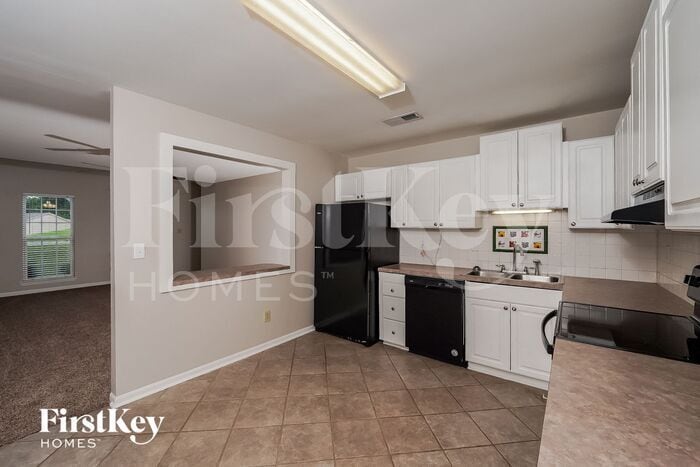 Building Photo - 101 Sunny Brook Ln