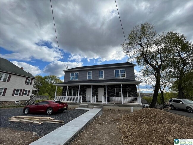 Primary Photo - 203 N 7th St