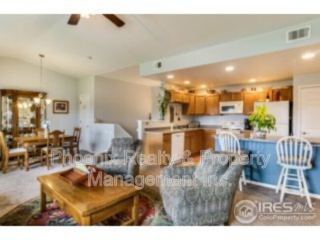 Building Photo - 1703 Whitehall Dr