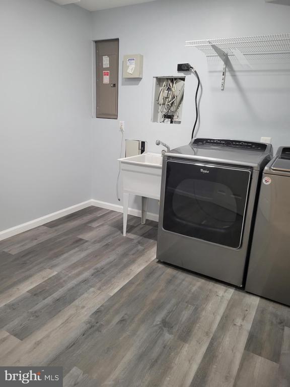 Building Photo - 4512 Warm Stone Cir