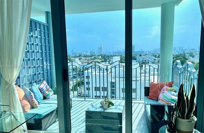 Building Photo - 1500 Ocean Dr