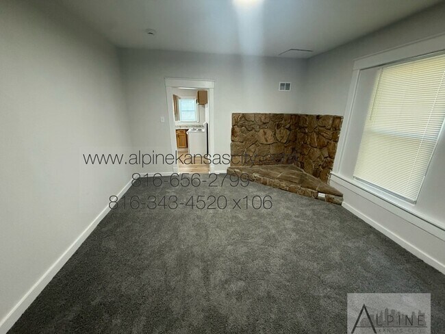 Building Photo - Northland Bungalow in Staley SD Available Now