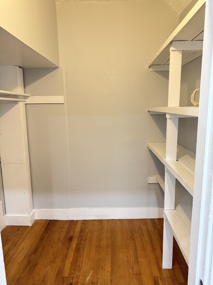 Building Photo - 324 Granite St