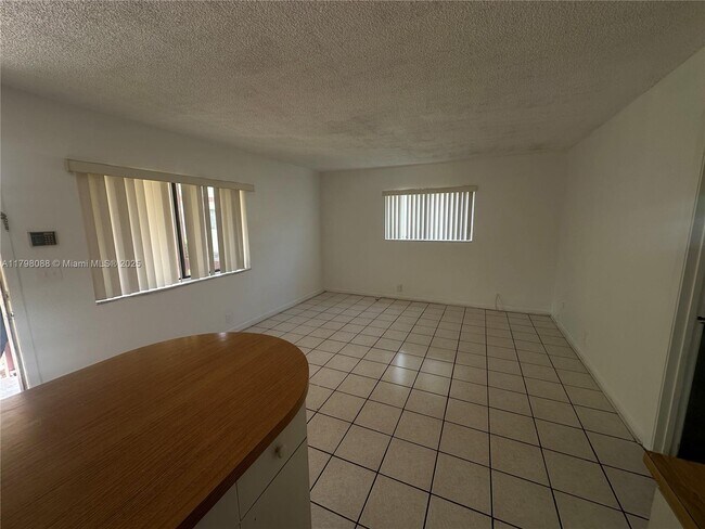 Building Photo - 2078 NW 43 Terrace