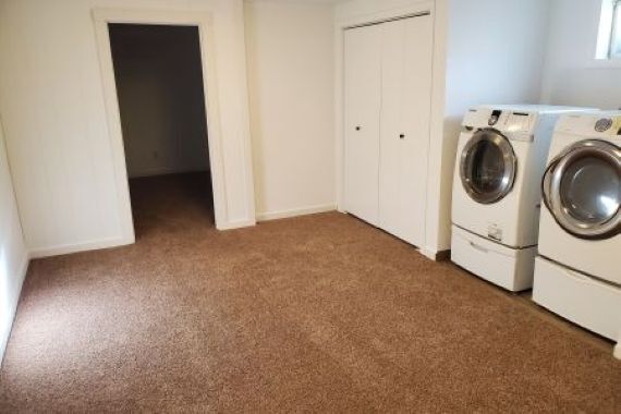 Building Photo - 1355 Quartz Pl
