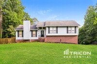 Building Photo - 4589 Cascade Rd