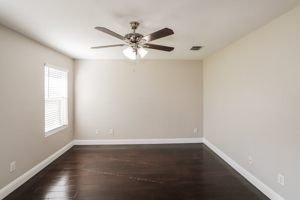 Building Photo - 1428 Waterford Dr