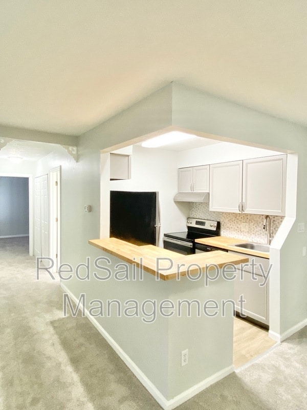 Building Photo - 161 Haverford Ct