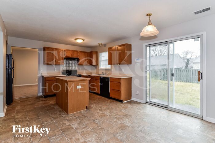 Building Photo - 1116 Fontana Ct