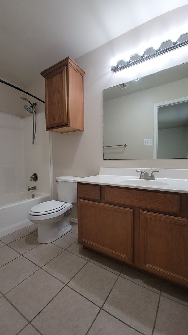 Building Photo - 3/2/2 in Frenship ISD