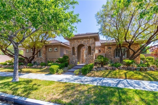 Primary Photo - 2960 American River Ln
