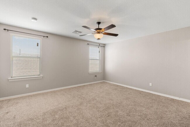 Building Photo - 12664 Azulejos St