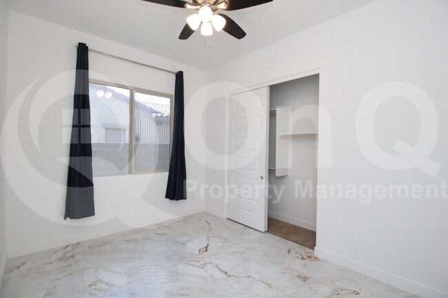 Building Photo - 22721 N 34th St