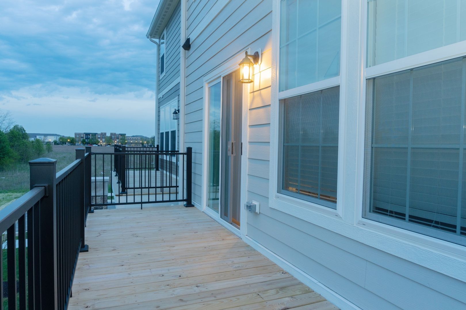 Building Photo - 7028 Sunstone Pl